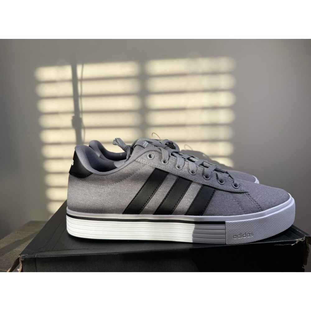 Adidas Daily 4.0 Athletic Grey Sneakers Trainers Casual Footwear size 11.5
